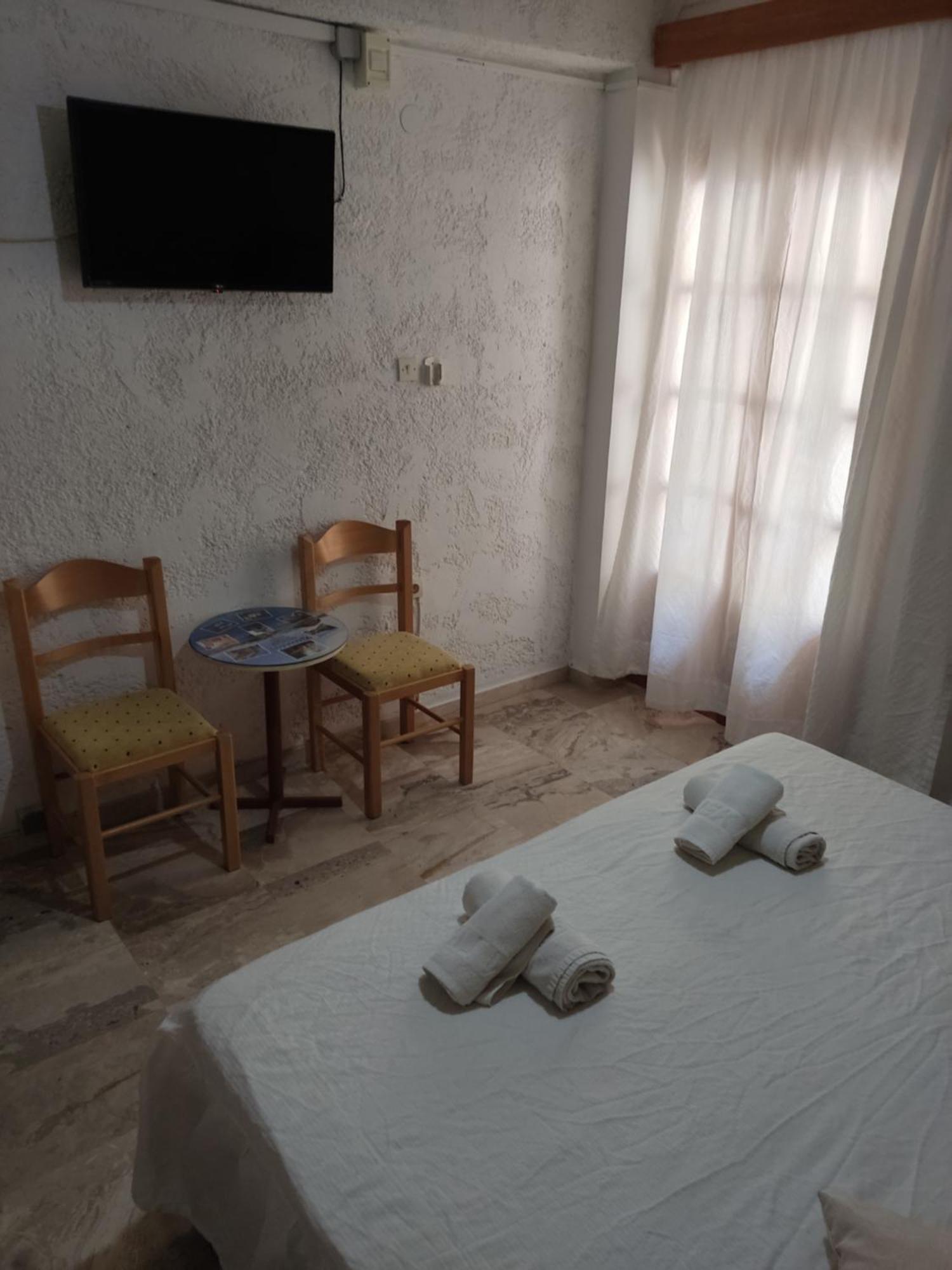Kissandros Hotel Agia Galini Quarto foto